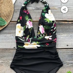 NEW One peice swinsuit